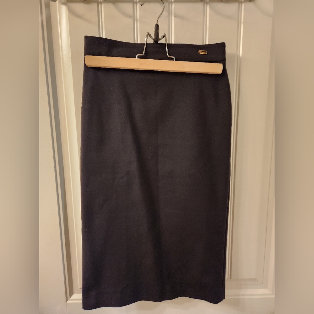 Gucci Black Pencil Skirt size 36 (size 0 US)